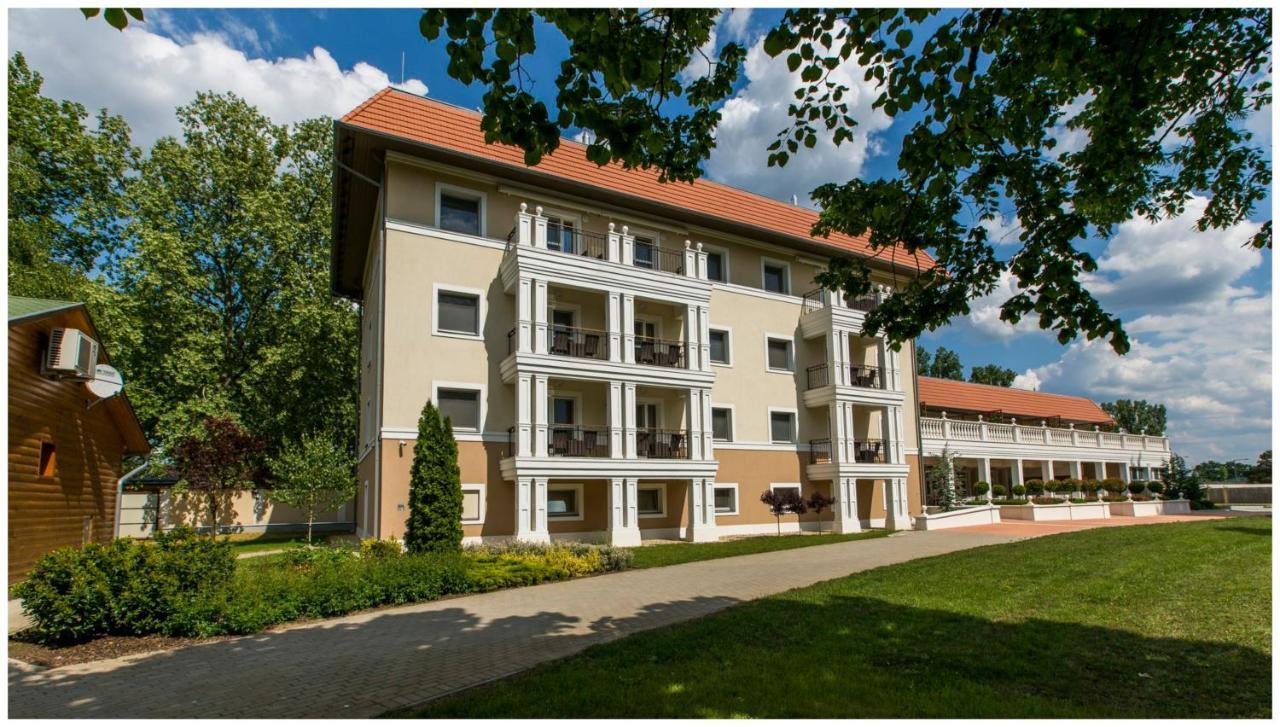 Arcanum Hotel 4*